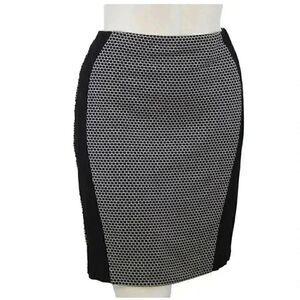 Vince Camuto Women's Black & White Poly/Spandex Paneled Pull Up Pencil Skirt